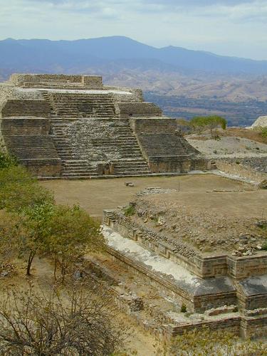 Monte Alb�n